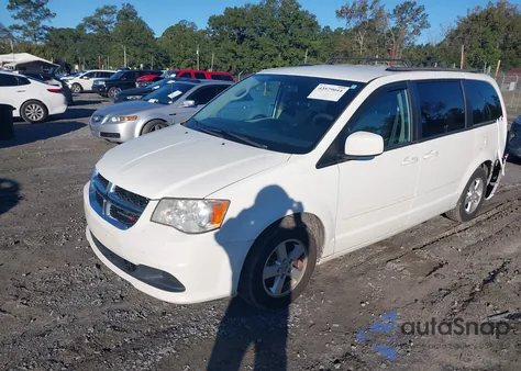 2013 Dodge Grand Caravan Sxt from USA, damaged, VIN 2C4RDGCG5DR582993